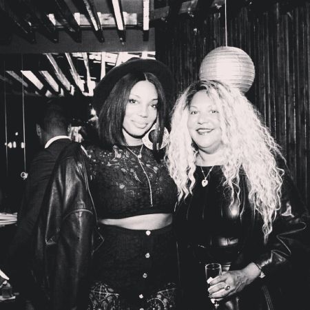 Lyndrea Price with her mother, Oracene Price