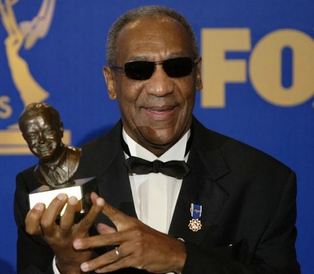 Bill showing his award