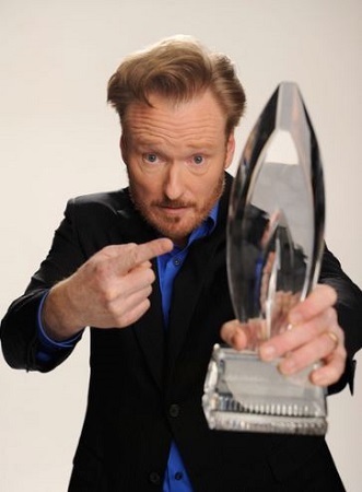 Conan showing his People's Choice Awards.