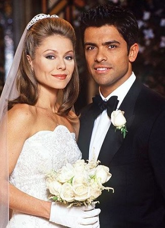 Mark and Kelly Ripa marriage photo