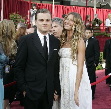 Gisele Bundchen and Leonardo DiCaprio at the 77th Academy Awards