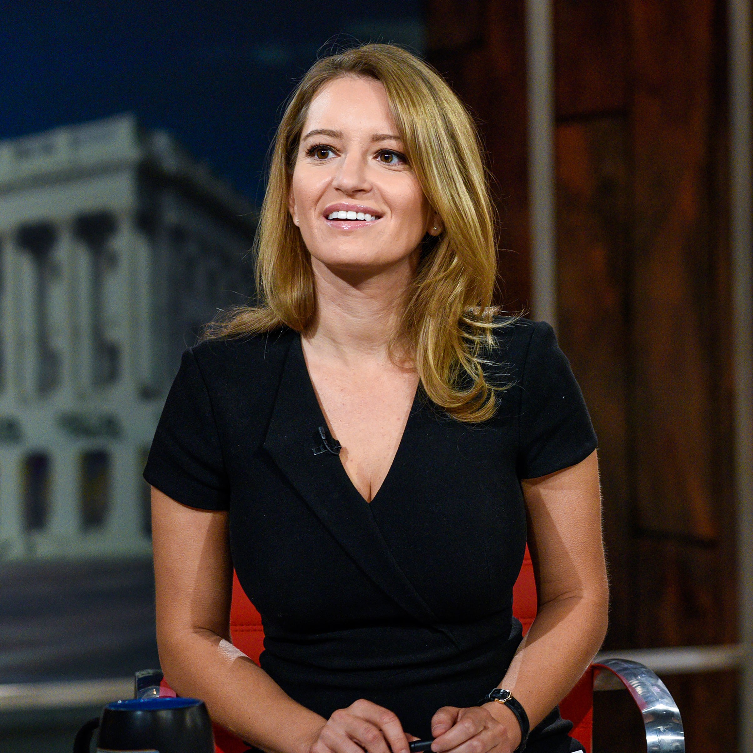 Zoey Tur's daughter, Katy Tur in her black dress