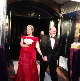 Lisa and Jim in their wedding day