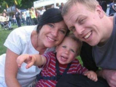 Cirdan Heughan and his wife, Victoria Lawson with their son