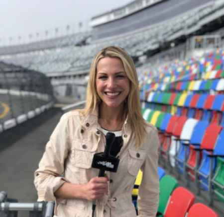 Lindsay covering olympics for the net work