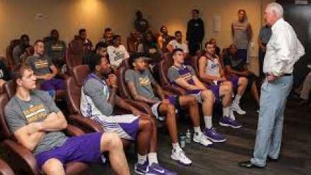 Jerry guiding his team