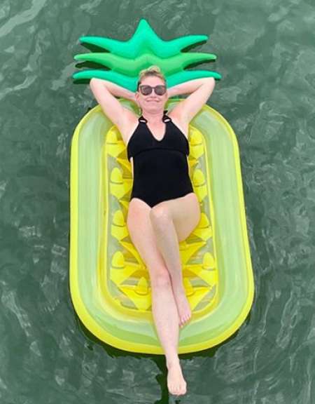 Lintz having a pleasurable time