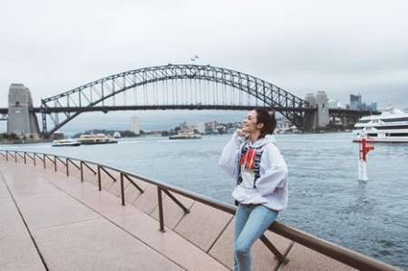 Sarah while on a vacation. Know more about Sarah net worth, income, earnings, salary, total assets, wealth, and other sources of wages