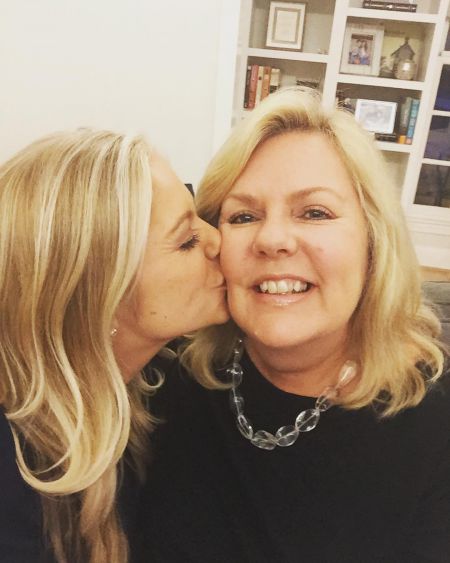 Alexa Datt with her mother