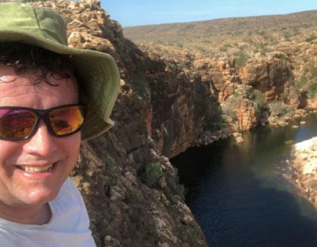 Mike Bushell has a net worth of $1.5 million as of 2019; Know about his income