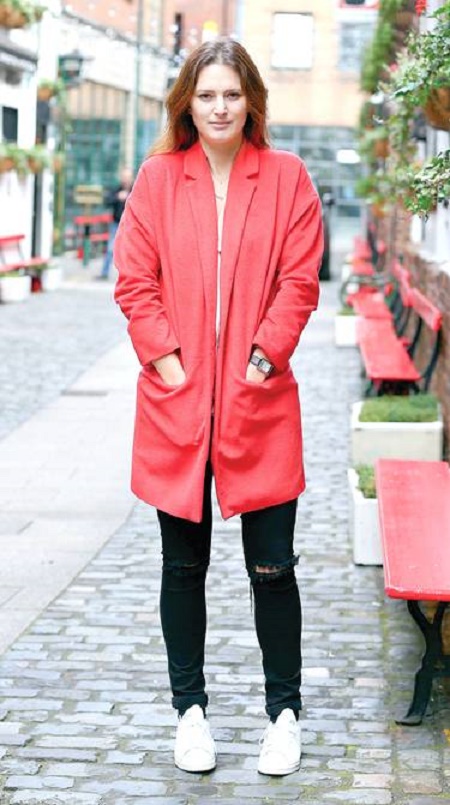 Elizabeth Day is now Single. know more about Elizabeth marriage, wedding, marital relationship, nuptial, and other matrimonial details with divorce