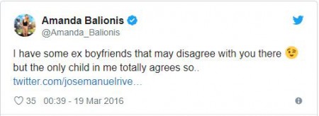Amanda Balionis' tweet about having boyfriends