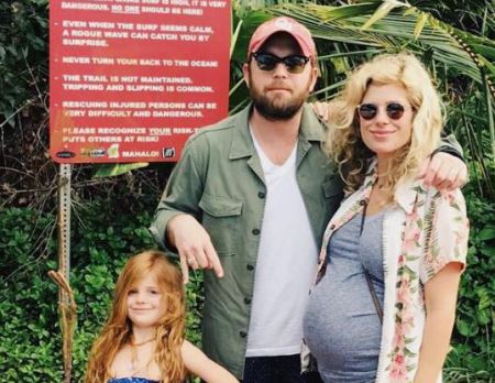 Nathan Followill with his wife and daughter; Know about his married life and children