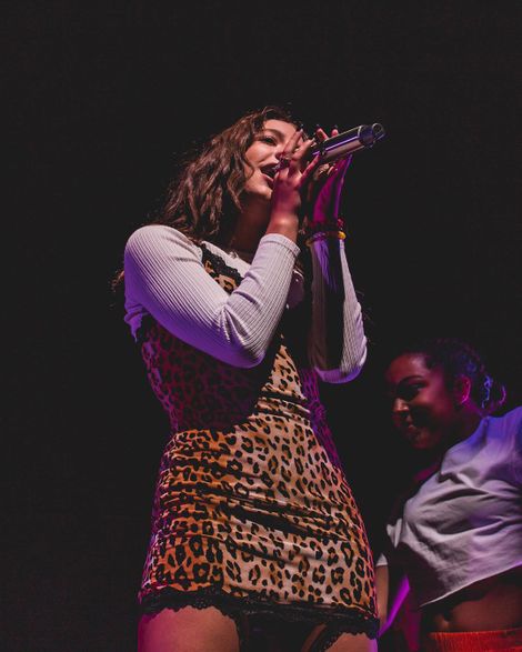 Mackenzie Ziegler performing live