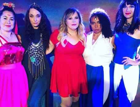 Kristen Vangsness having fun with her friends