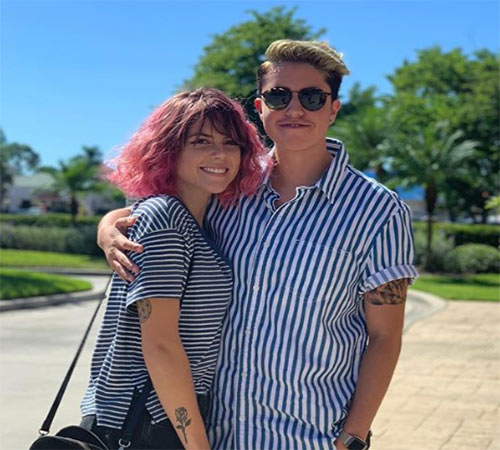 Caly Bevier is happy with her boyfriend Same Corchado.