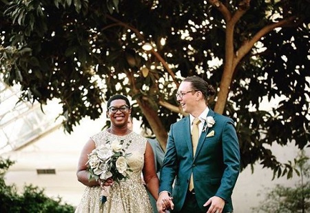 Image: Ashley with her husband Kelly on their wedding day. Source: Instagram