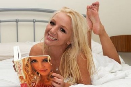 Lorna Bliss spending quality time