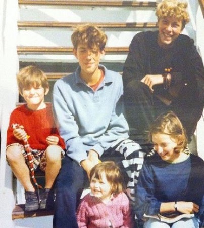 Image: Nicola Wren with her sibling at early age