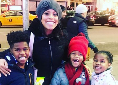 Sheinelle Jones enjoying with her kids