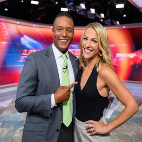 Snap: Craig Melvin with his wife Lindsay Czarniak