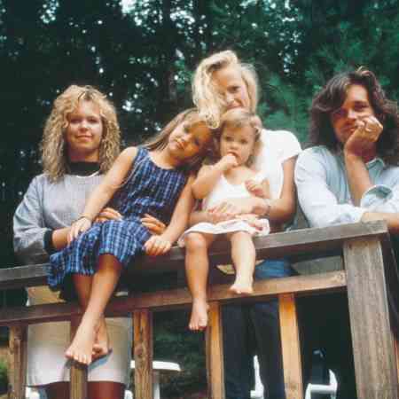 Speck Mellencamp's father, John Mellencamp was married to Victoria L. Granucci and their children