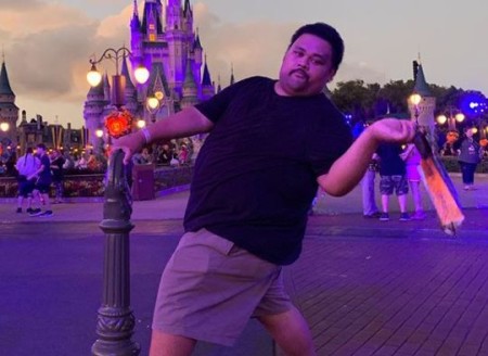 Sione Kelepi is currently single and unmarried.