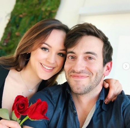 The Goldbergs actress Hayley Orrantia is dating an actor Greg Furman.