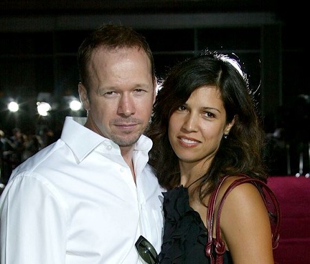  Elijah Hendrix Wahlberg parent's Donnie Wahlberg and Kimberly Fey were married from 1999 to 2008.