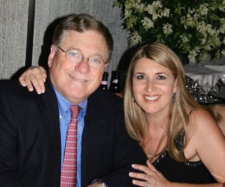 The American actress Nicole Berger parent's Chrysanthi and Harvey are married since 2002.