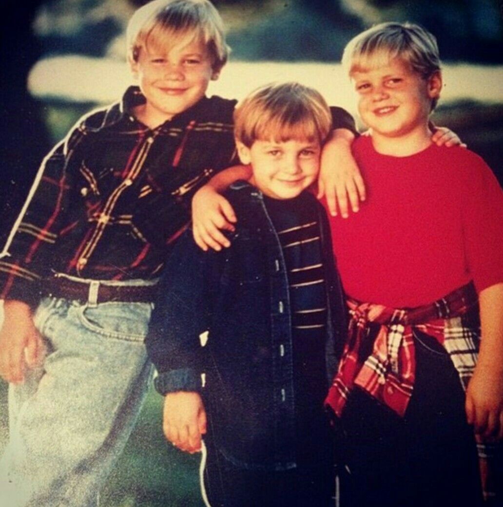 33 years old, Kenneth(left) with his two younger brothers; Kevin(right), and Kendall(middle). 