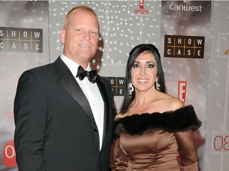 The businessman, builder, Mike Holmes, and her girlfriend Anna Zappia attended the 2008 Gemini Awards Gala.