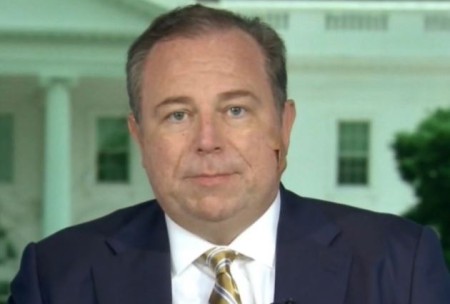 Christopher Ruddy is unmarried.