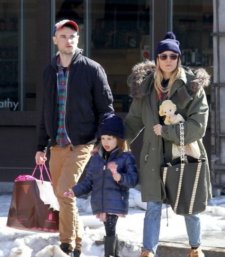 Marlowe Ottoline Layng Sturridge With Her Parents Tom Sturridge, and Sienna Miller