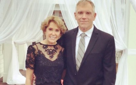 Robert Luke Yunaska and his wife, Linda Ann Sykes are in a marital relationship since May 9, 2020.