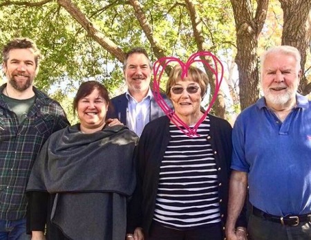 The Australian actor Patrick Brammall (left) with his father Bruce (right), mother Janeece, sister Dane (second from left), and brother Daniel Brammall (backward).