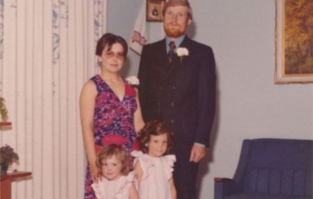 Chrystia was born as the oldest daughter to Donald Freeman and Halyna Chomiak.