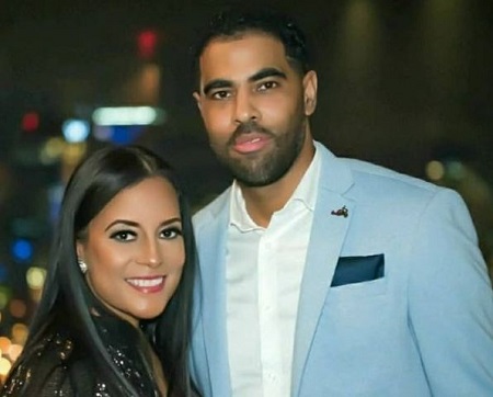 Darren Naugles and Lisa Nicole Cloud are married since 2007.