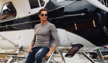 Actor, Stephen Huszar's net worth is $500,000.