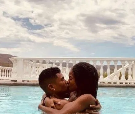 Angely Gaviria Having a Good Time With Her Boyfriend Jhoynner Guzman