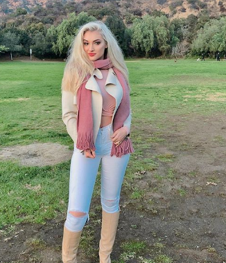 Anna Faith Enjoying Her Vacation