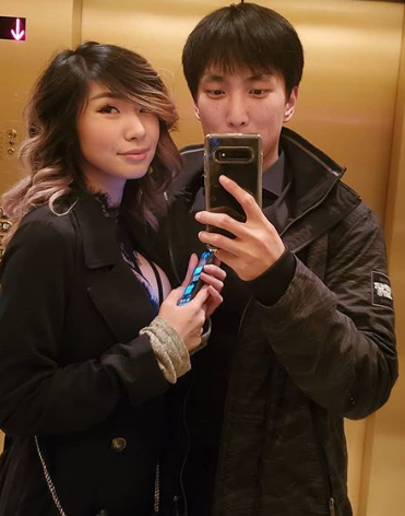 Doublelift Having Good Time With His Girlfriend Leena Xu