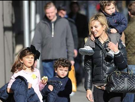 im Hasselbeck And His Wife Elisa Filarski With Their Children Isaiah Timothy Hasselbeck, Grace and Taylor Hasselbeck.