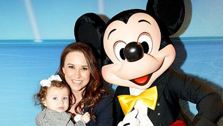 Julia is the only kid of David and Lacey