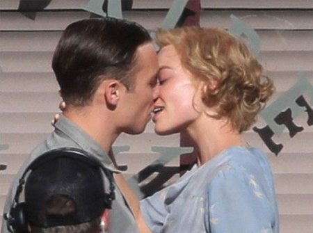 Finn Cole and Margor Robbie's kissing scene in Dreamland (2019)