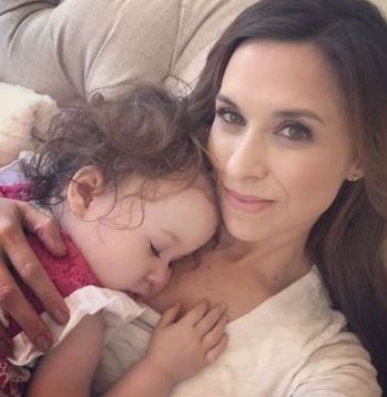 Julia Mimi Bella's And Mother Lacey Chabert