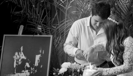 During an Wedding Ceremony, the Newly Weds, Bindi Irwin and Chandler Powell Honoured her late dad, Steve Irwin 