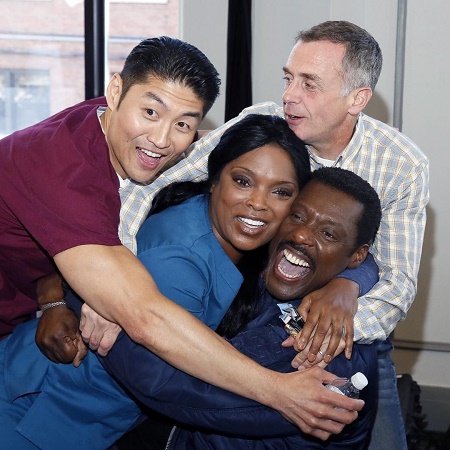 Sandra Walker and Eamonn Walker have Three Children