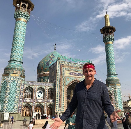 Sonny Side married his long-time girlfriend he met in Vietnam