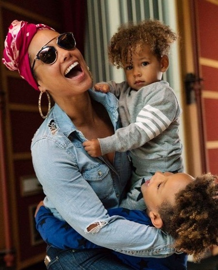 Genesis Ali Dean With His Mom, Alicia and A Big Brother, Egypt 